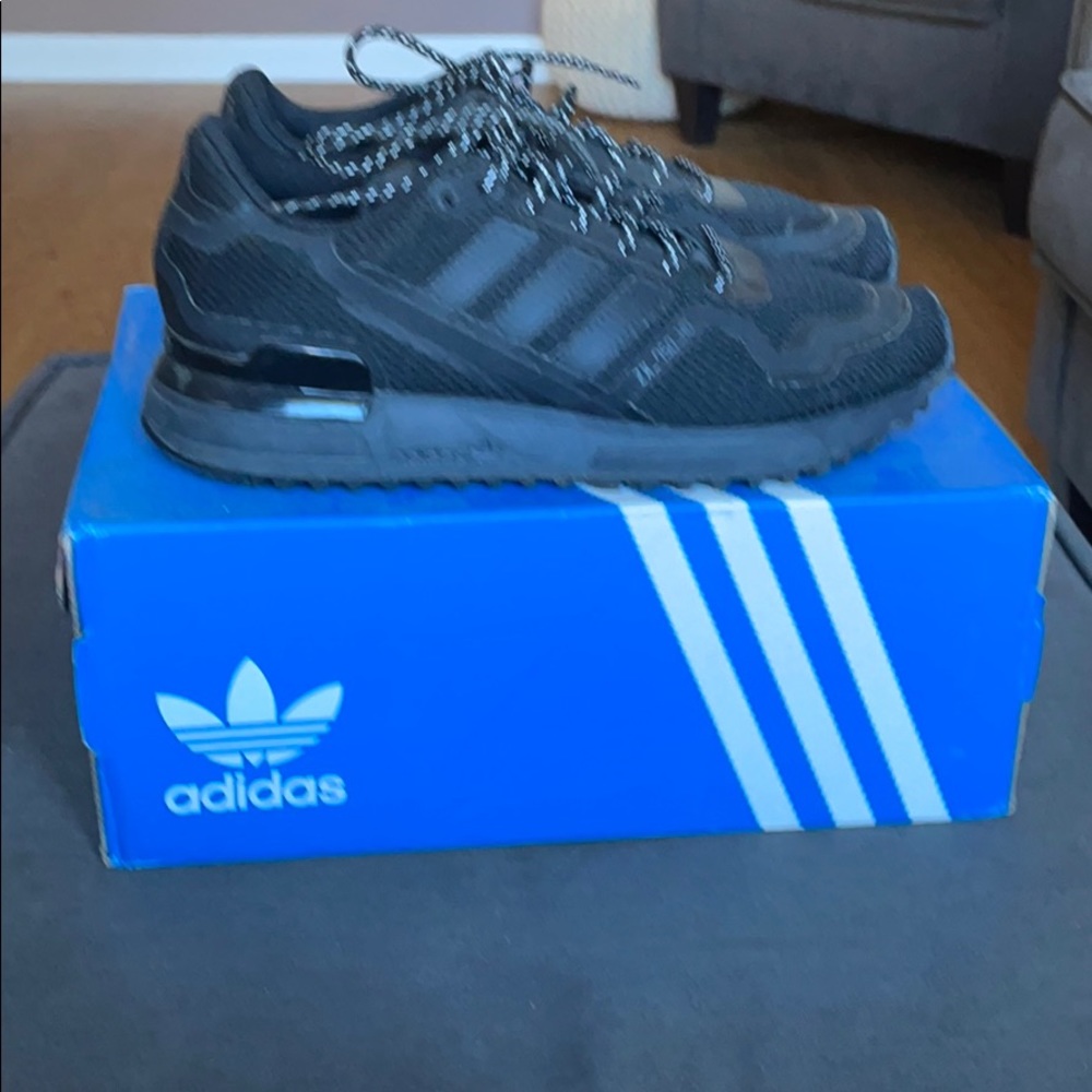 Adidas ZX750 HD